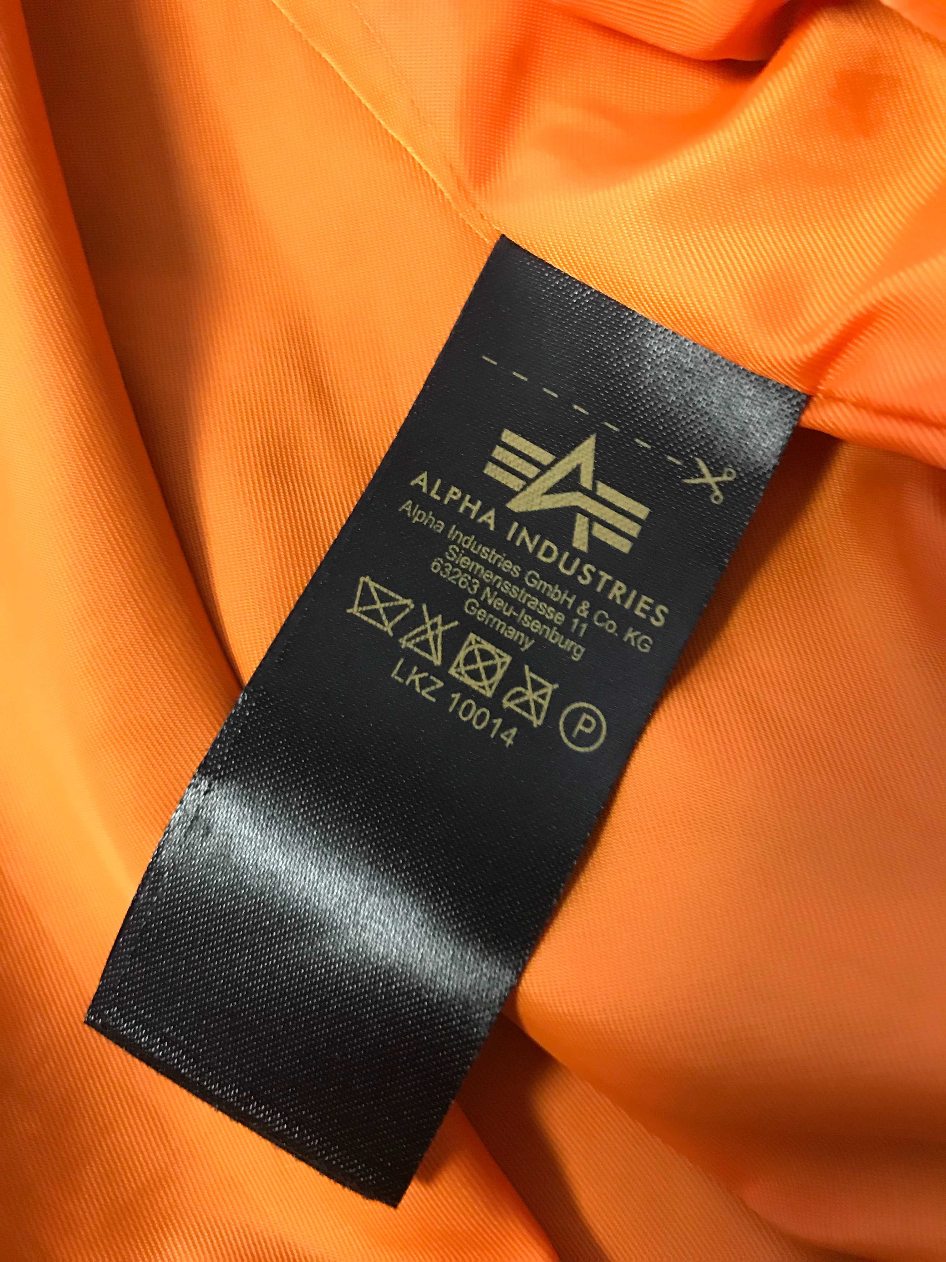 ALPHA INDUSTRIES r.S oryginalna kurtka męska stan BDB