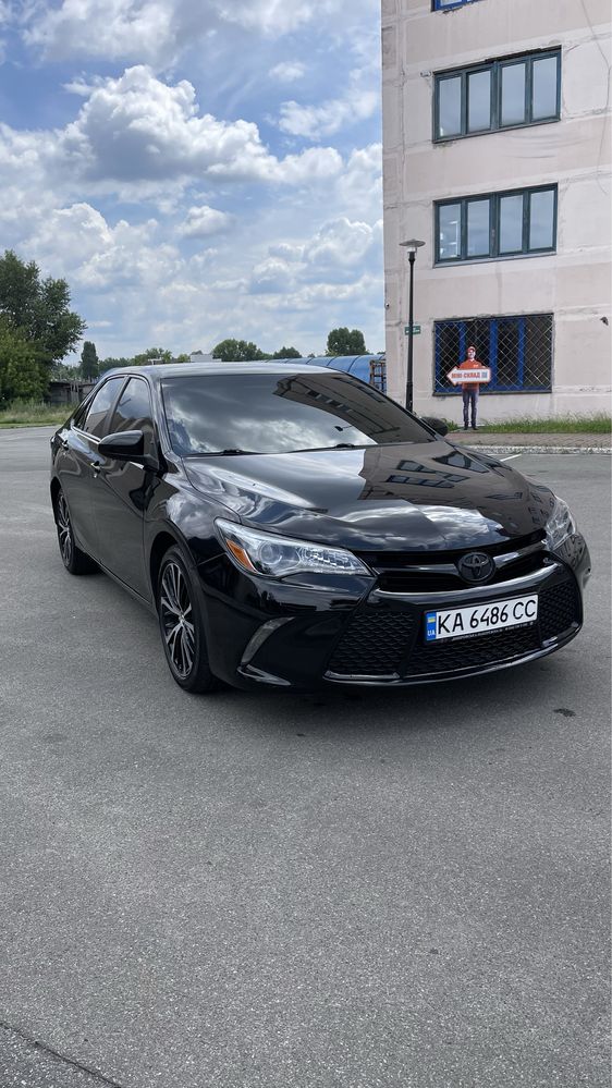 Оренда авто Toyota Camry / прокат авто в Києві