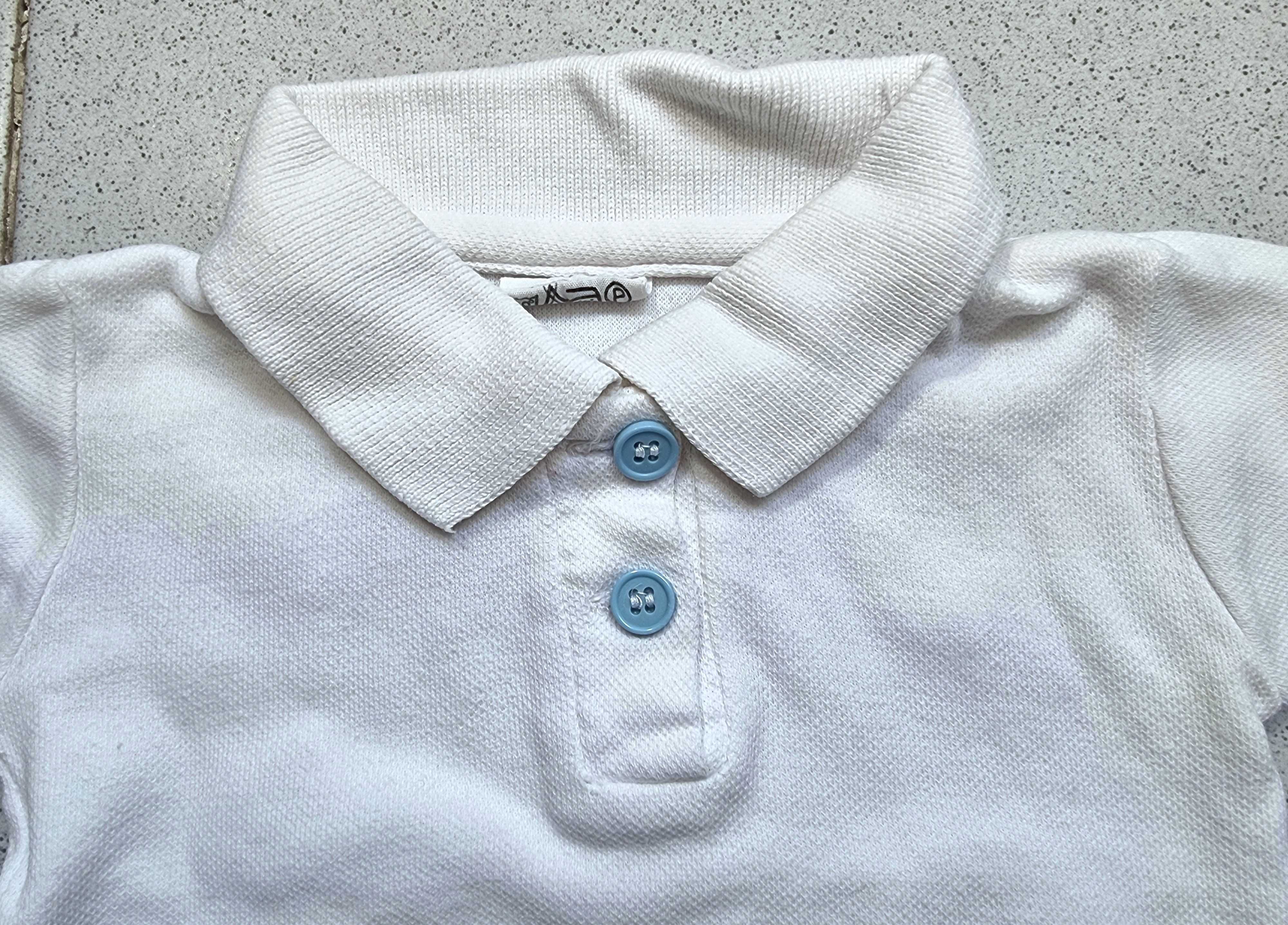 Polo branco com botões azuis 100% algodão, 12 meses