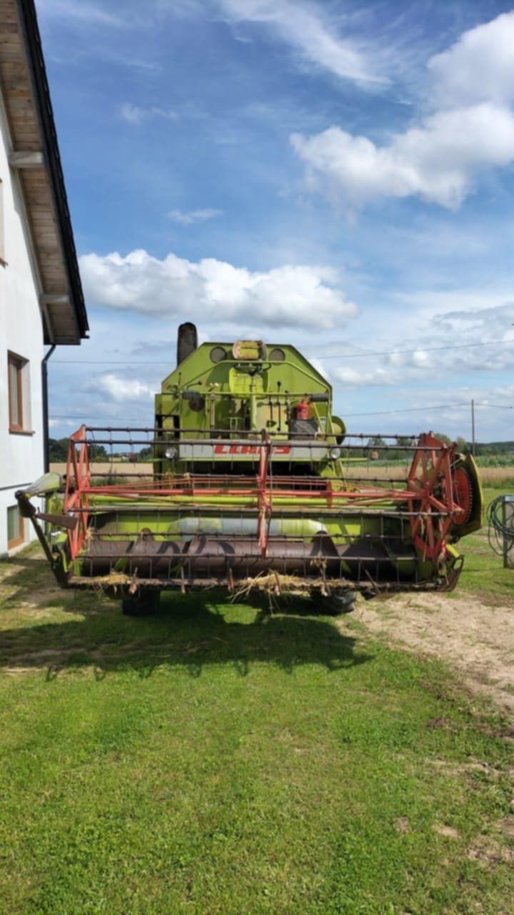 Kombajn Class Mercator 60 (urwana oś jezdna]