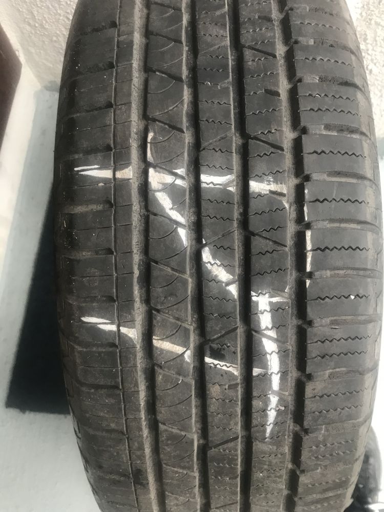 komplet opon 215/65R/16 Continental