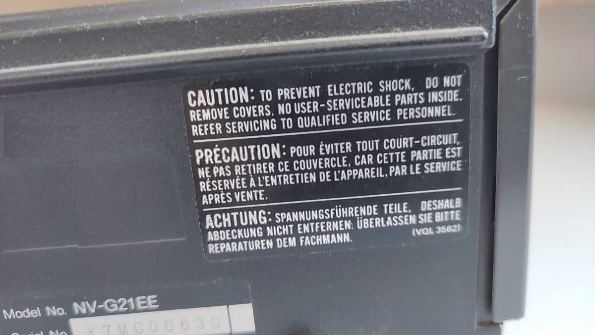 Magnetowid   Panasonic NV-G21EE   niesprawny