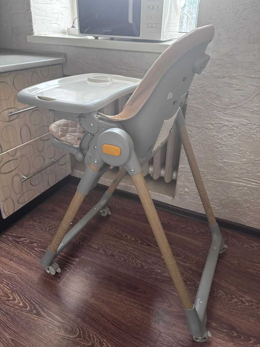 Стільчик для годування, шезлонг для новонароджених