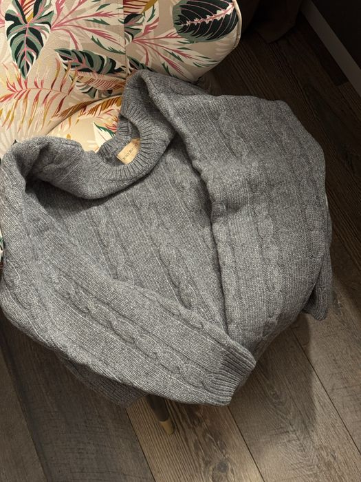 Светр жіночий bunny boutique