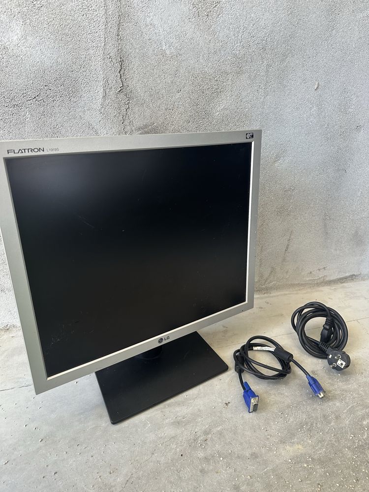 Monitor LG 1919S Flatron