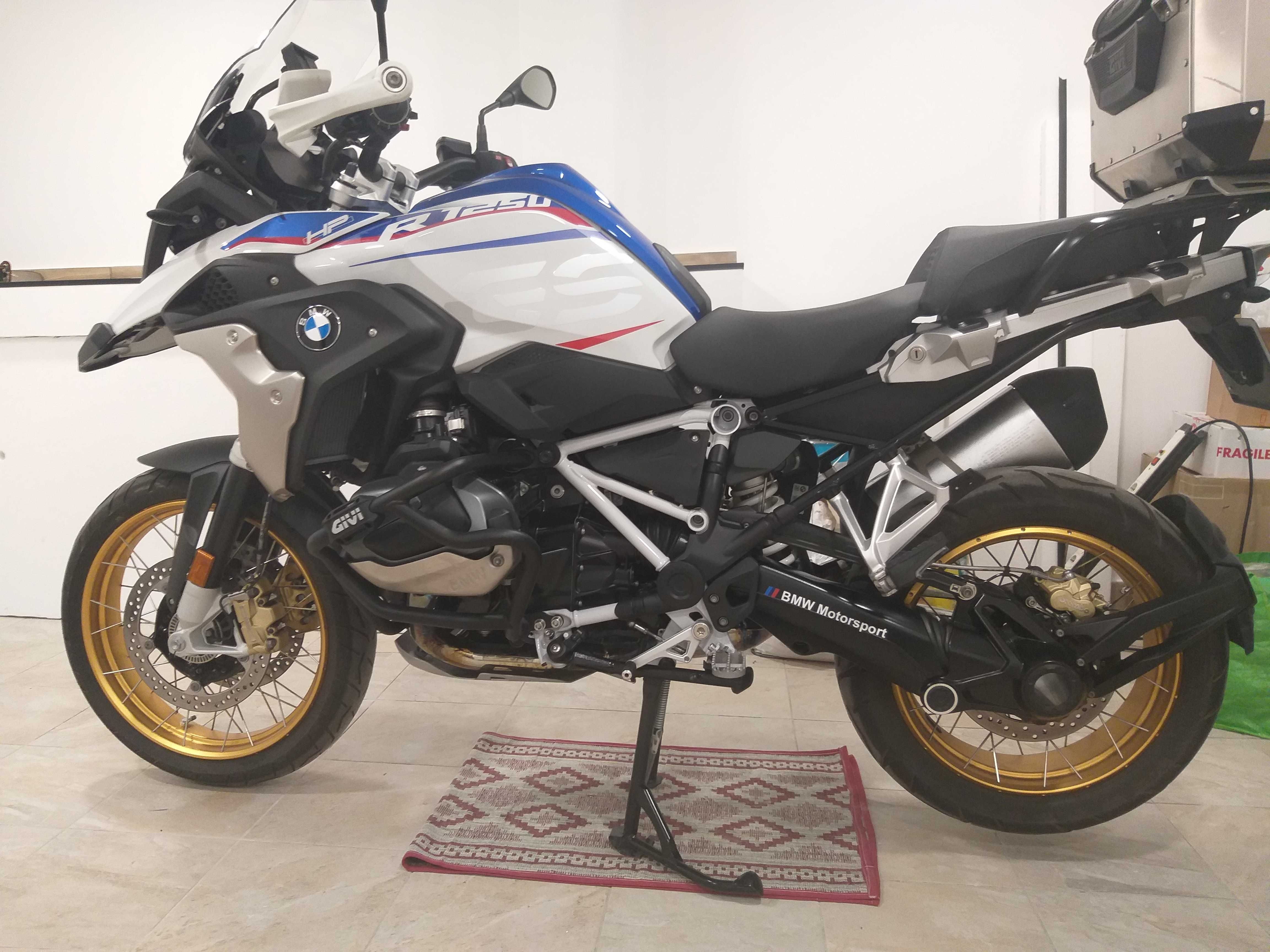 BMW gs 1250 HP com 3 malas