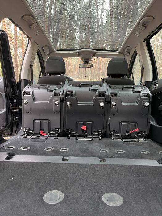 PEUGEOT 308SW  с панорамной крышей 4700$ торг