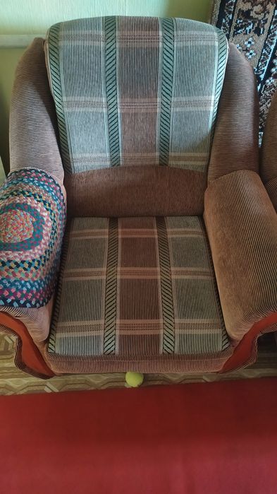 Кресло осталось одно есть такого типа диван книжка