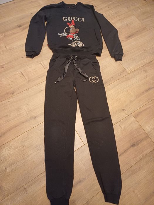 Dres bawełniany czarny 164cm Guccci