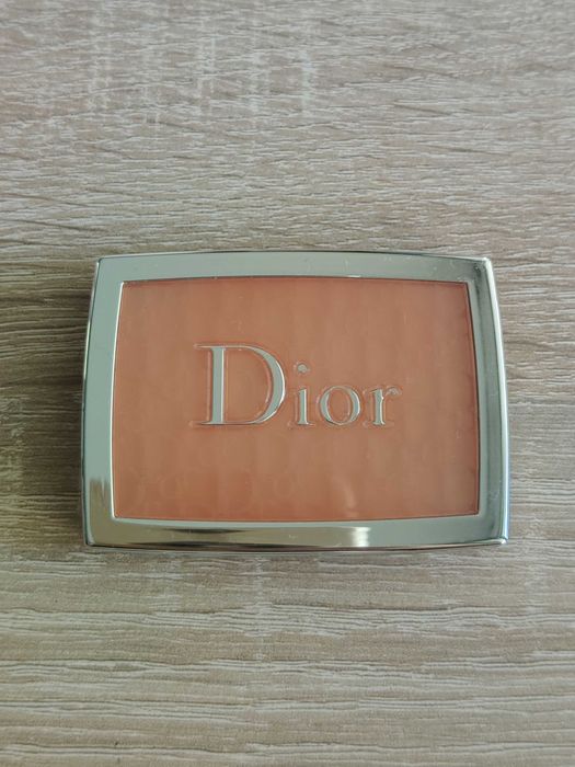 Róż do policzków Dior Backstage Coral