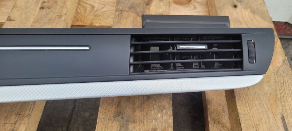 Listwa dekor ramka nawigacji Citroen C5 lll X7