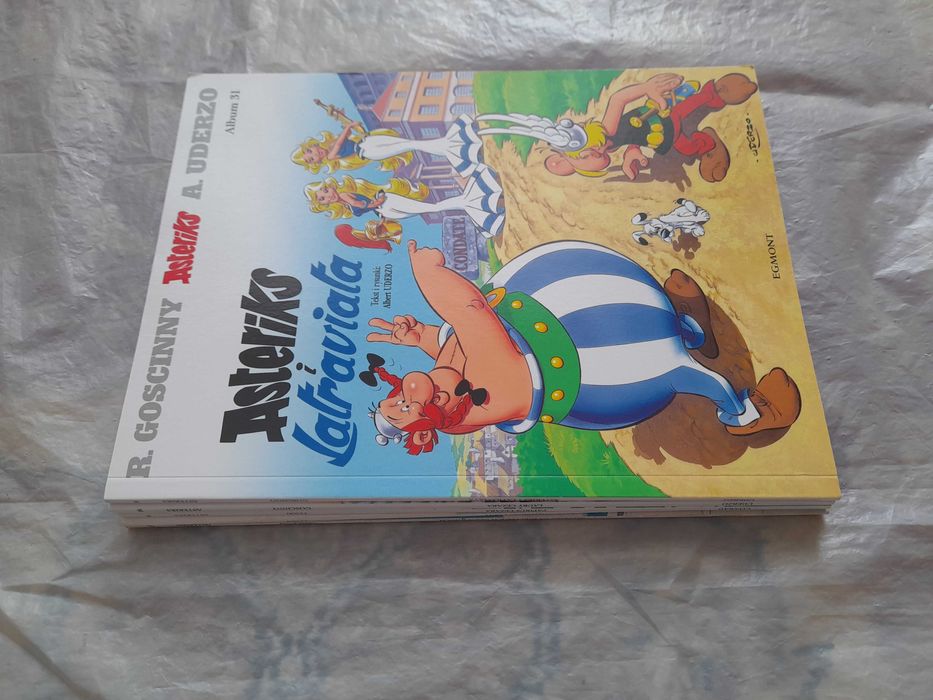 Zestaw komiksów ASTERIKS ASTERIX 5 sztuk Egmont 2008 Stan Bardzo dobry