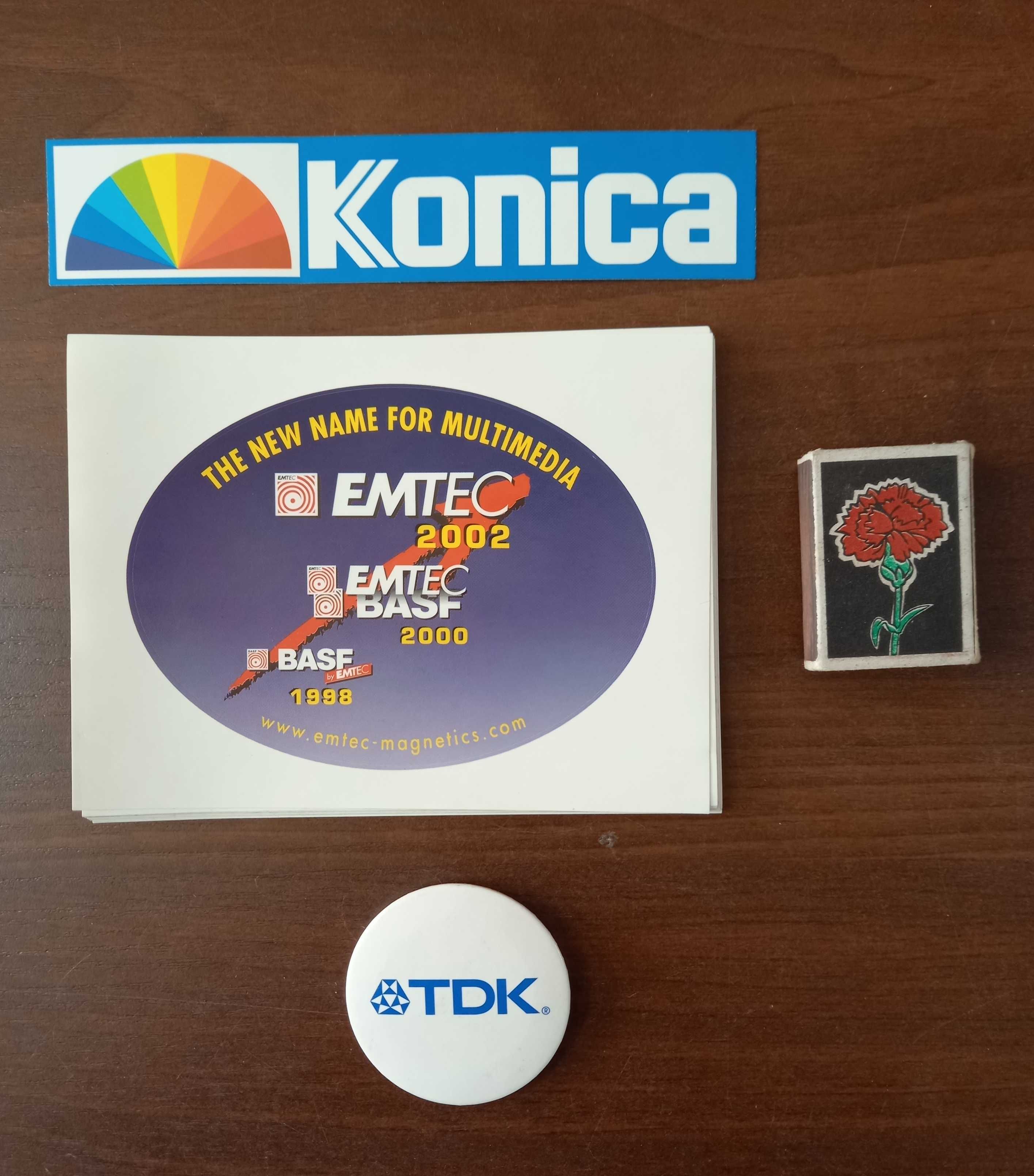 Рекламные наклейки и значок - EMTEC / Konica / TDK - набор