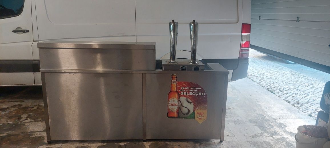 Movel inox com maquina de imprial