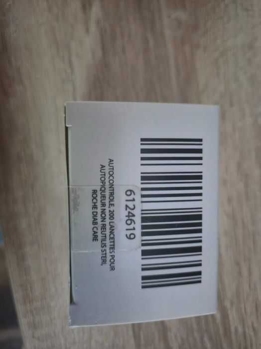 Sprzedam ACCU-CHEK instant glukometr