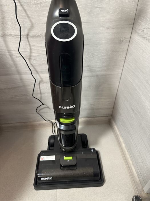 Пылесос аккумуляторный вертикальный моющий Eureka как Dreame