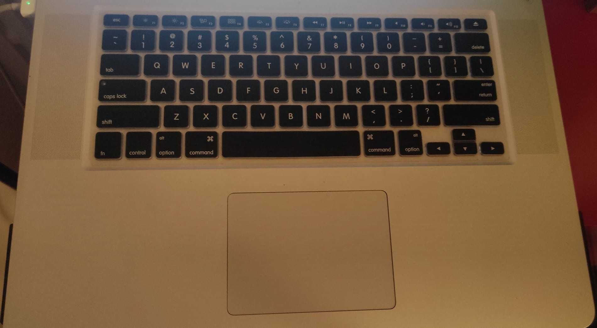 Macbook Pro 15" 2012 12gbRam Proc i7 2.3 4core + Adapt Kanex thun-usb
