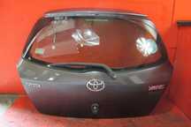 TOYOTA YARIS 2 II P9 2005-2011 SZYBA KLAPA BAGAŻNIKA TYŁ 1G3