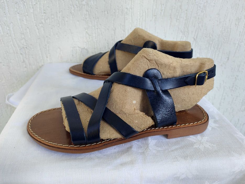 Брендовие кожанние босоножки Cyrillus р.37-37.5