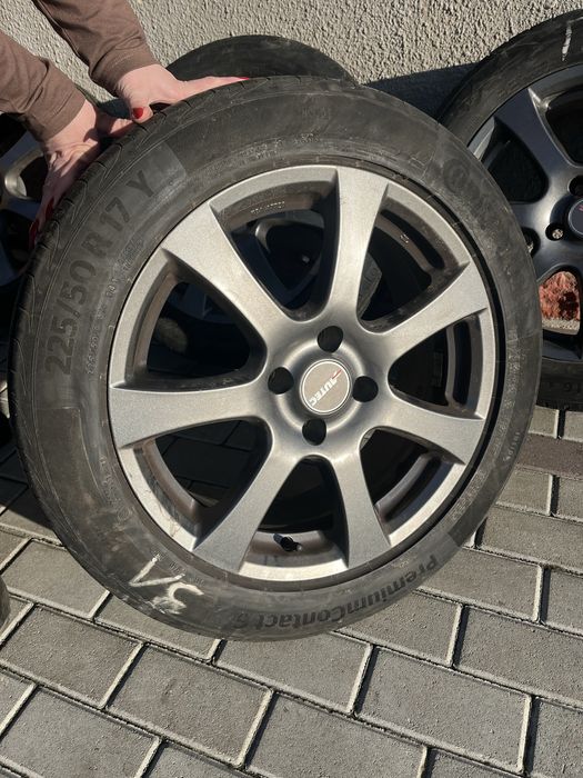 Продам диски R17 разом з резиною(Літо)