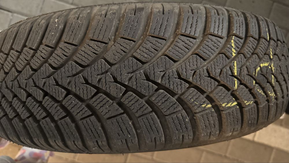 Opony zimowe falken eurowinter 195/65 r 15 prawie nowe