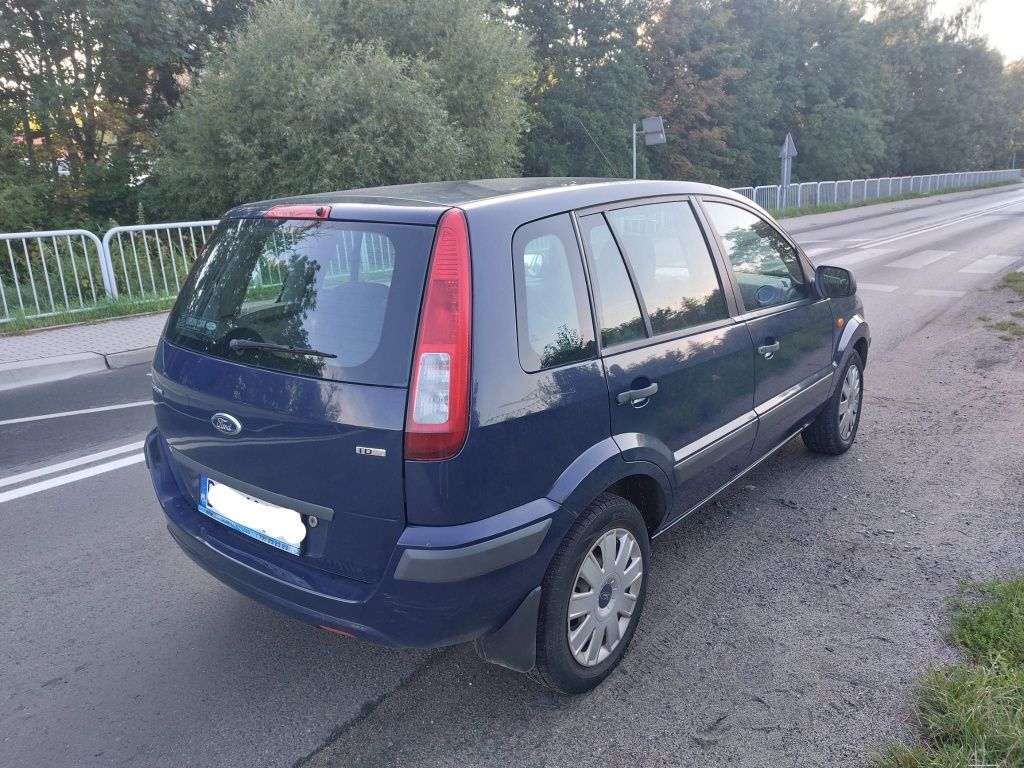 Ford Fusion 1.4 HDI z klimatyzacją spalanie 4L ropy/100 zapłacone Oc