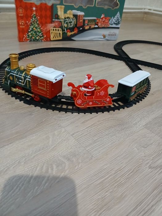 Продам дитячу новорічну залізницю
