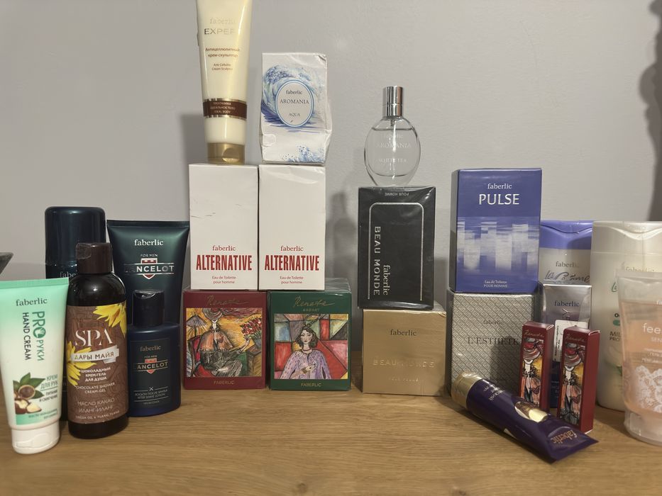 Dla Fanki Faberlic Zestaw 9 zapachów i inne produkty