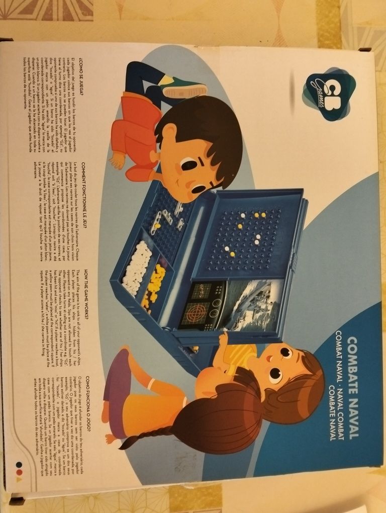 Jogo quem é quem e combate naval