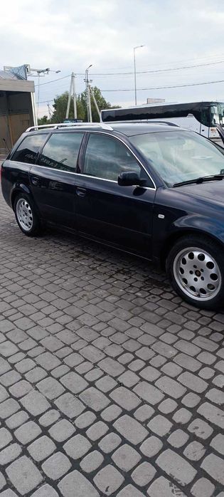 Автомобіль Audi A6C5