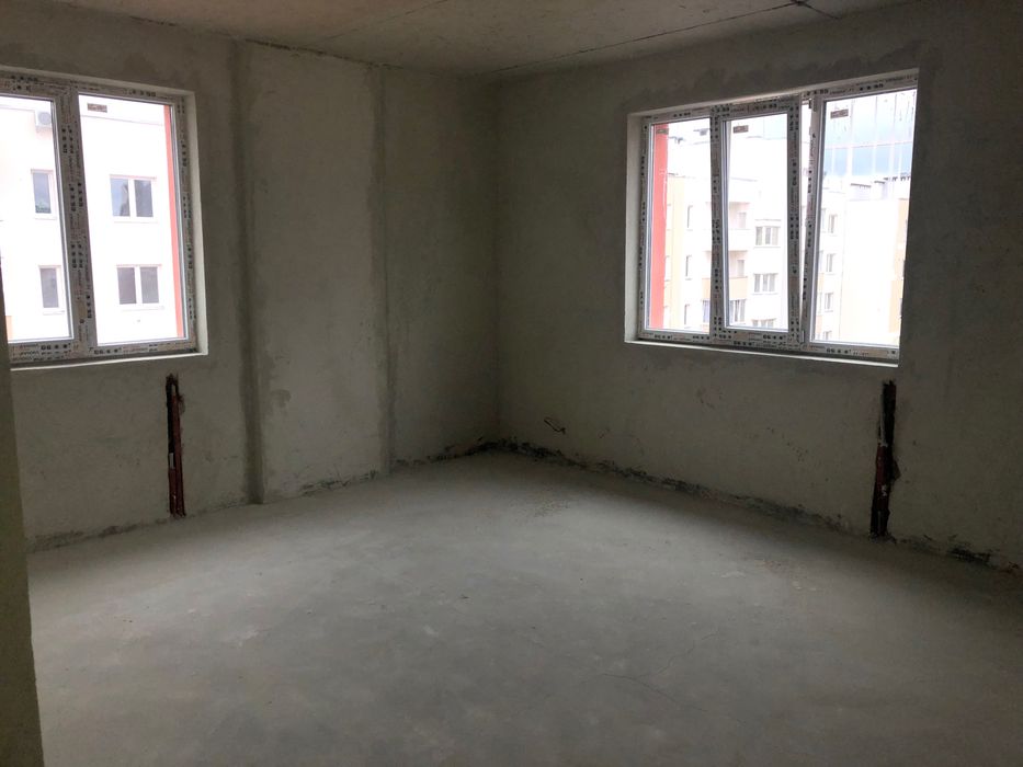 Продаж зданої 2х кімн.квартири вул.Кругла(кінець пр.Чорновола)
