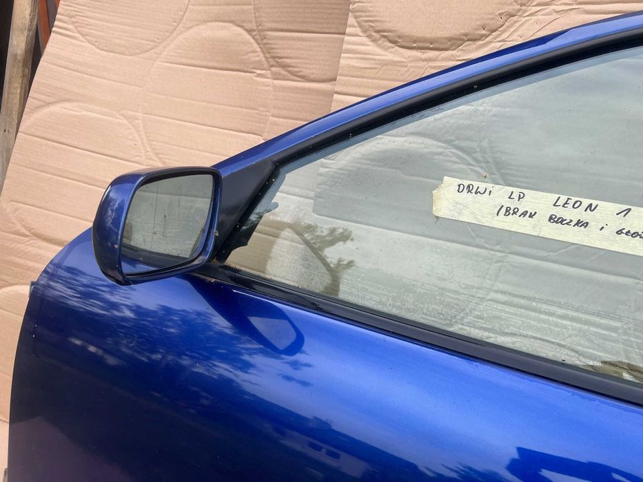 Drzwi lewy przód SEAT LEON 1 / TOLEDO 2 kod lakieru: LS5S