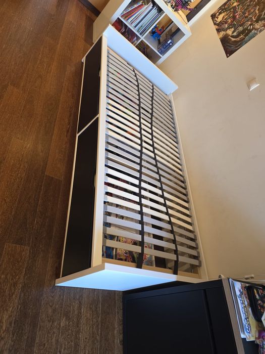 Cama Ikea Flaxa com gavetas