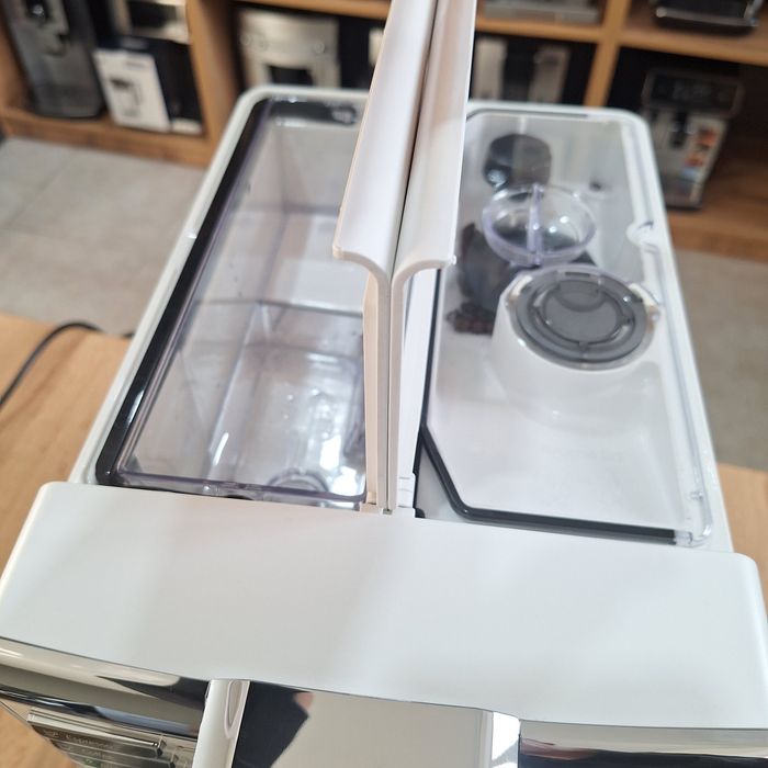 Кавомашина Philips EP5361