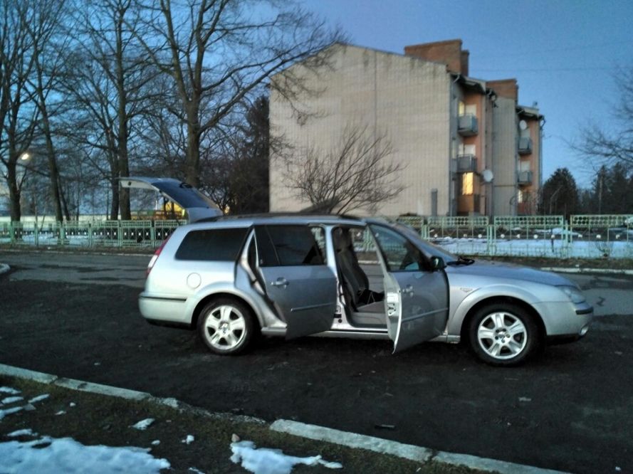 Ford Mondeo 3 (дизель 2.0 tddi 2001 рік)