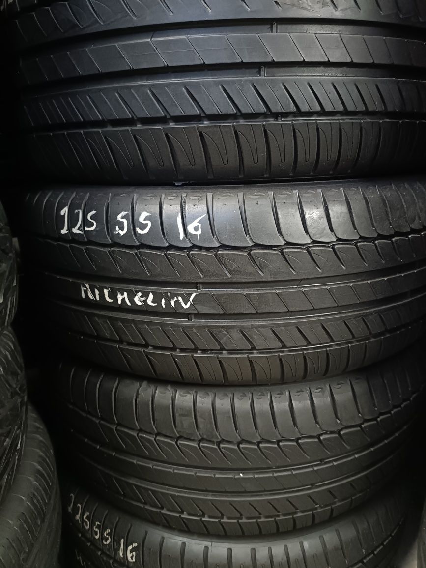 Pneus  225/55/16