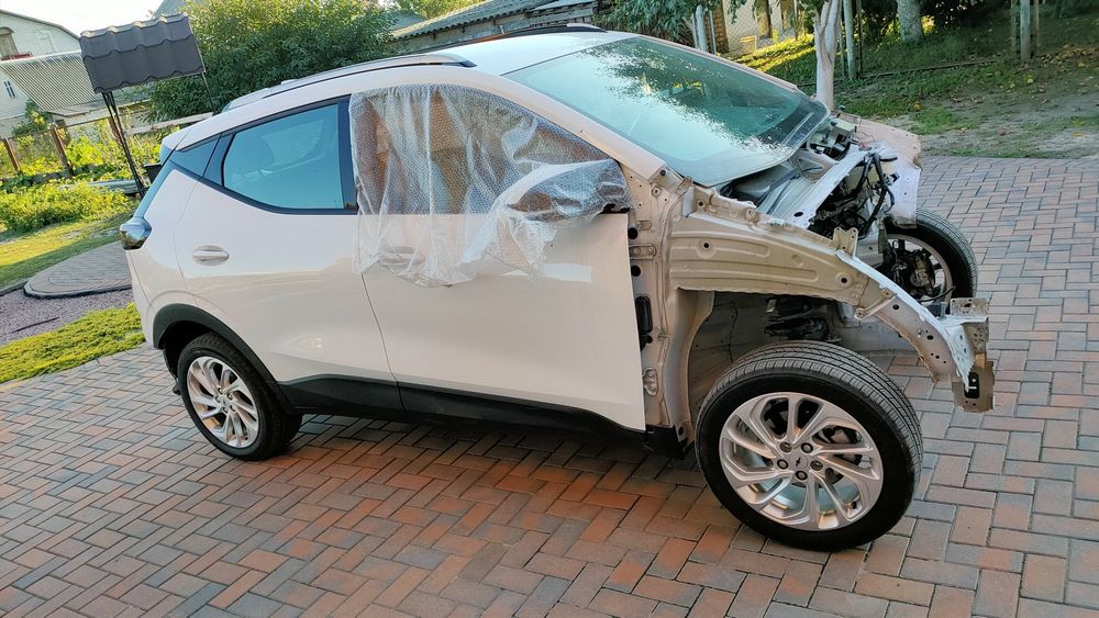 Chevrolet bolt euv 23 LT1 разборка