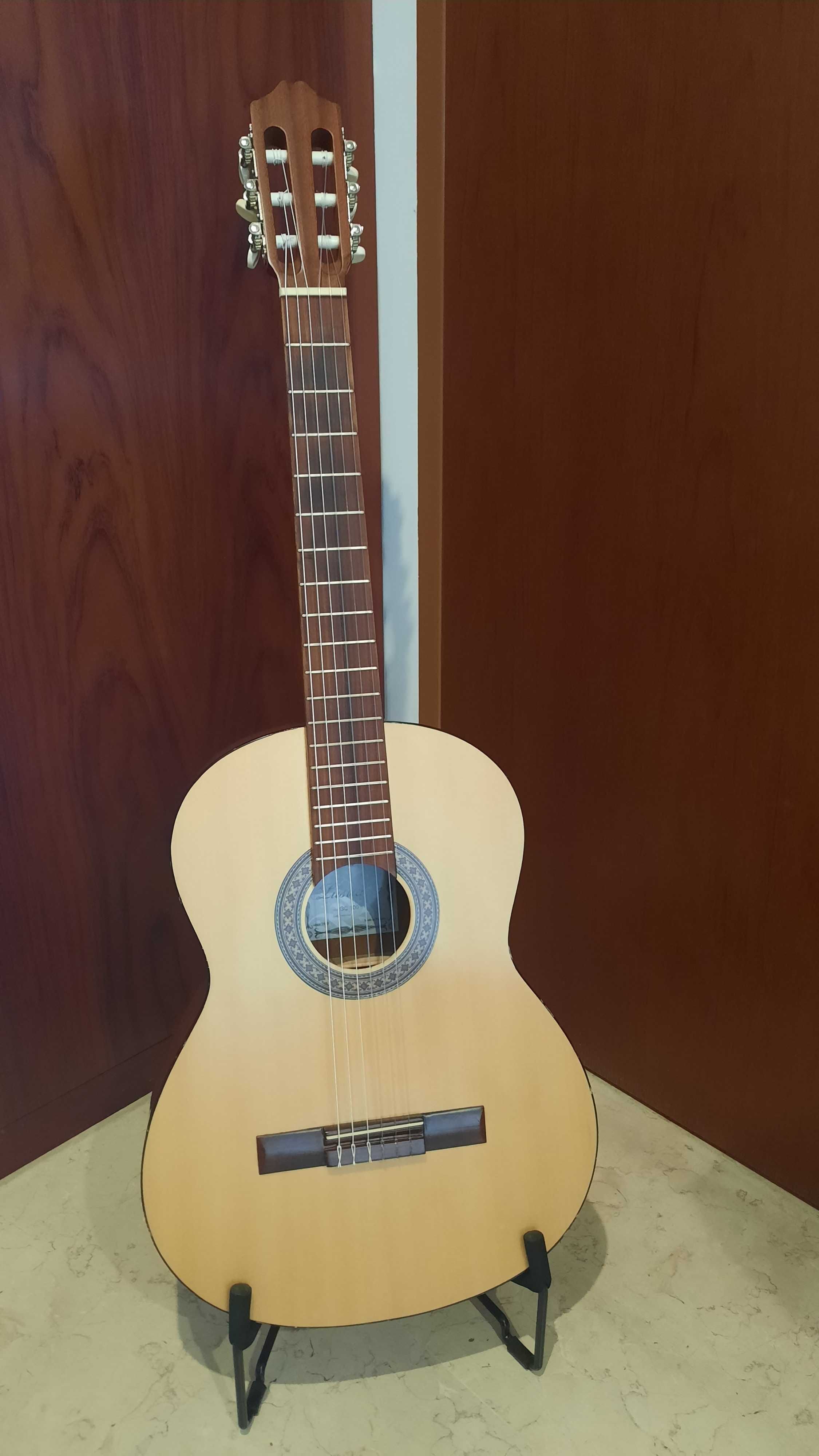 Guitarra Clássica - Lusitana GC100