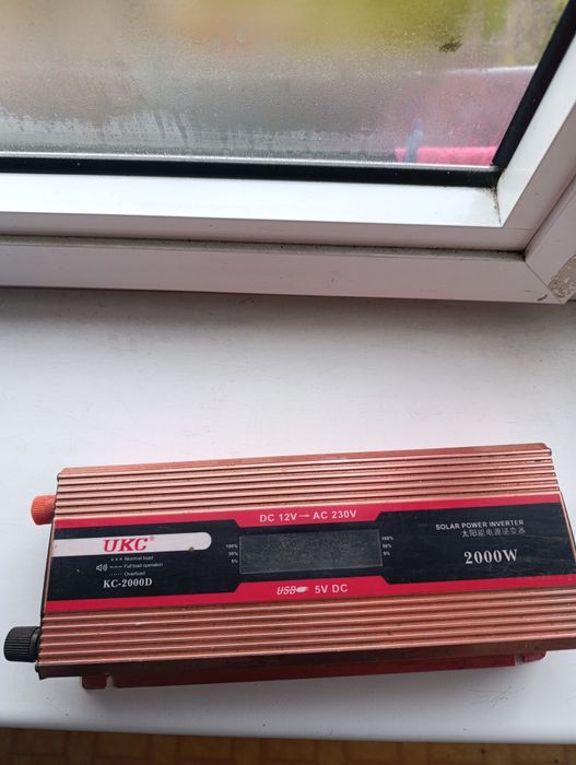 Продам инвертор из 12вольт в 220