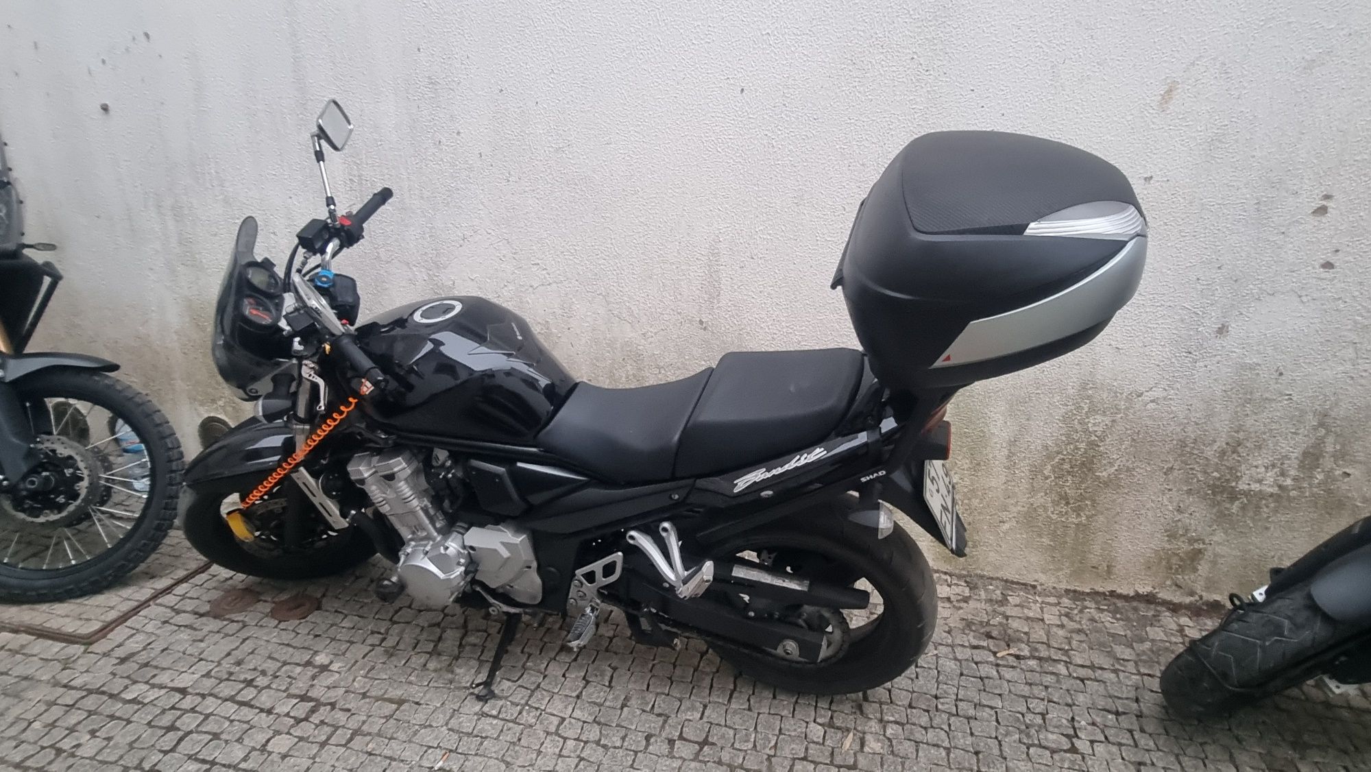 Suzuki Bandit 656