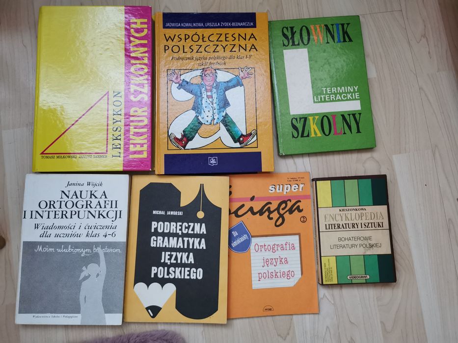 Materiały pomocnicze do nauki  z lat 90 - polski , angielski, biologia