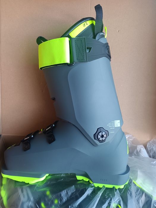 Buty narciarskie zjazdowe Fischer RC4 The Curv Gt 120 Vacum LV,