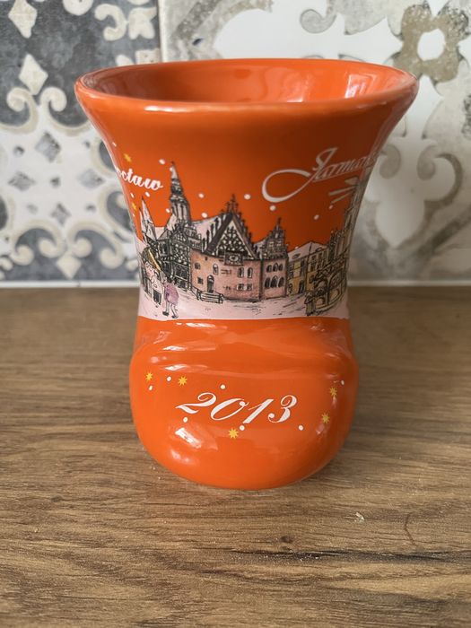 Kubek bucik Jarmark Bożonarodzeniowy Wrocław 2013 r z datą
