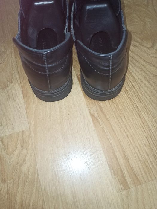 Жіночі туфлі на шнурках 39р