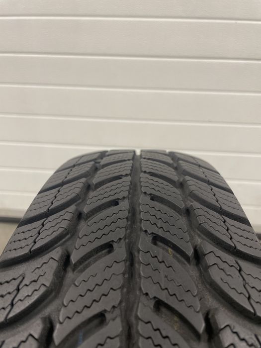 2x Opona zimowa 165/70 R14 Dębica