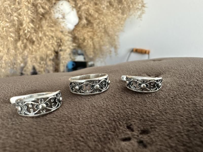 Шикарний набір кільце та сережки срібло 925