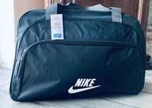 Nowa torba podróżna Nike