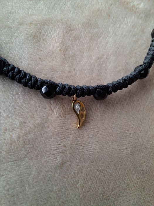 Bransoletka _ złoto, brylanty, kamienie naturalne, sznurek