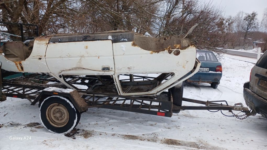 Легковий причіп В