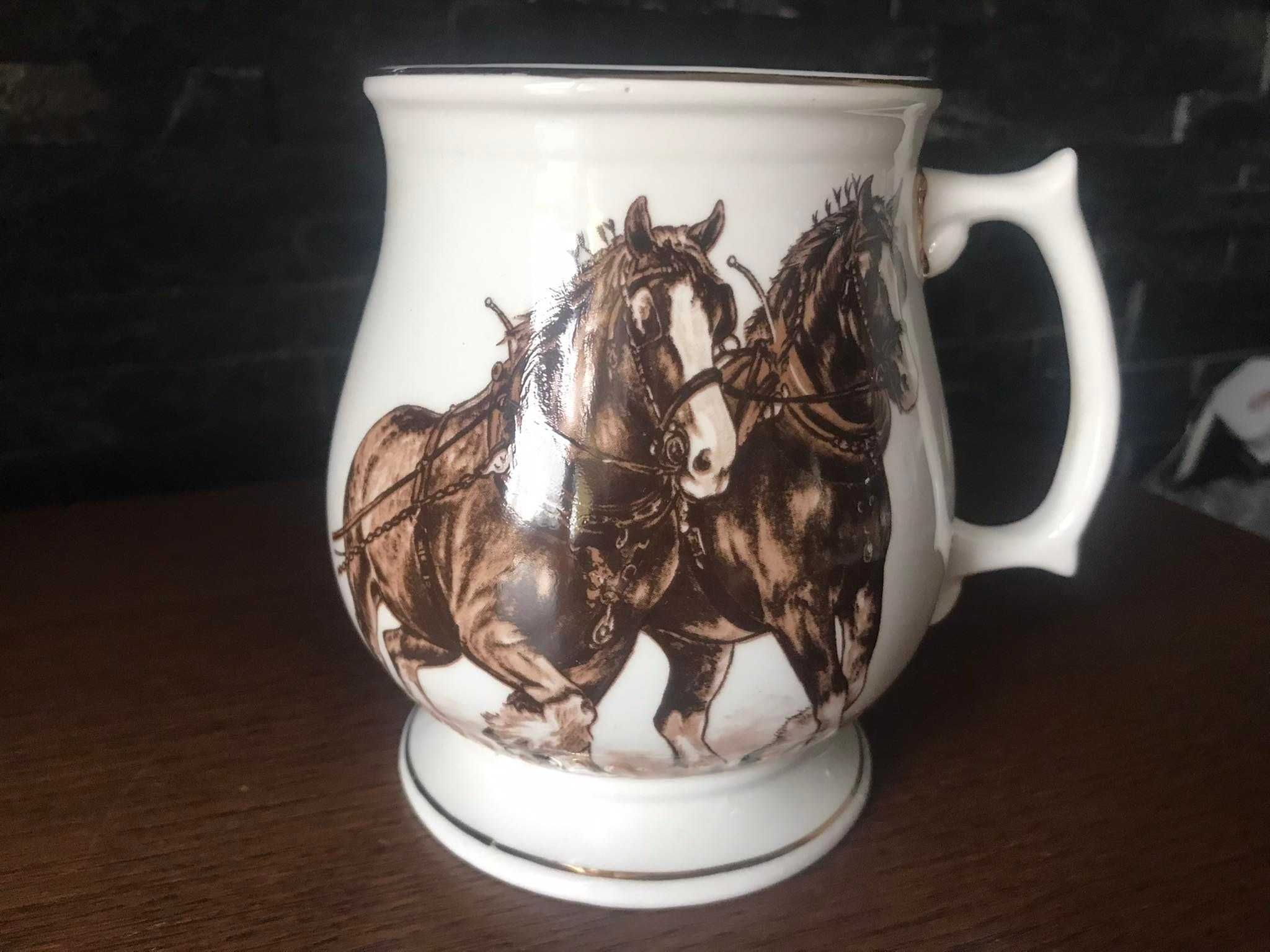 Kufel konie  porcelana Anglia